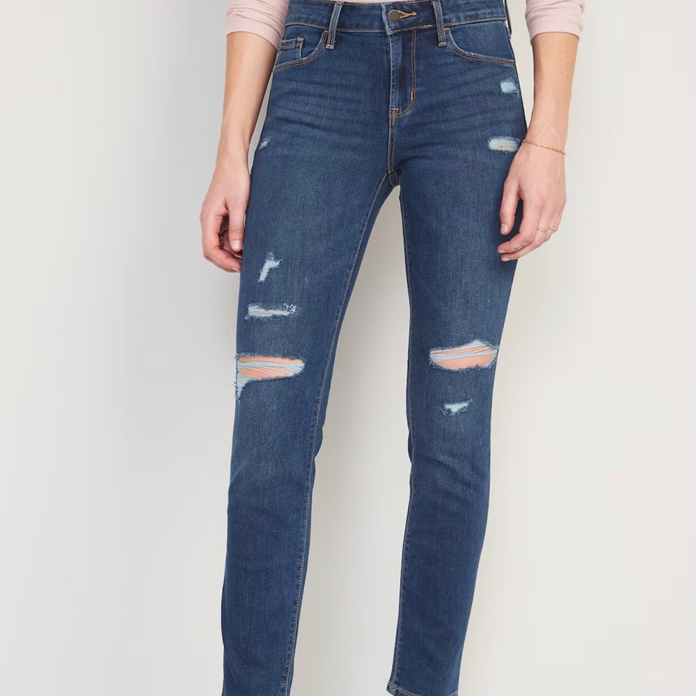 Old Navy Women's Blue Distressed Jeans Straight size 6